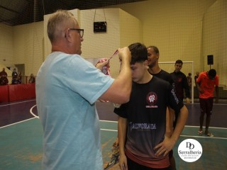 
<a style='margin-left: 5px;' class='btn btn-xs btn-social btn-facebook' href='https://www.facebook.com/sharer/sharer.php?u=https://ko-boladovale.web.getmuller.com.br/imgs/800-800-90/conteudo/fotos/1871/img6747.jpg' rel='popup' data-width='500' data-height='400'><i class='fa fa-facebook'></i>Compartilhar <span class='hidden-xs'>no Facebook</span>
</a> 
<a class='btn btn-default btn-xs' target='_blank' href='imgs/800-800-90/conteudo/fotos/1871/img6747.jpg'>
<span class='glyphicon glyphicon-cloud-download'></span> Salvar
</a> 
<span></span>