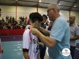 
<a style='margin-left: 5px;' class='btn btn-xs btn-social btn-facebook' href='https://www.facebook.com/sharer/sharer.php?u=https://ko-boladovale.web.getmuller.com.br/imgs/800-800-90/conteudo/fotos/1871/img6769.jpg' rel='popup' data-width='500' data-height='400'><i class='fa fa-facebook'></i>Compartilhar <span class='hidden-xs'>no Facebook</span>
</a> 
<a class='btn btn-default btn-xs' target='_blank' href='imgs/800-800-90/conteudo/fotos/1871/img6769.jpg'>
<span class='glyphicon glyphicon-cloud-download'></span> Salvar
</a> 
<span></span>