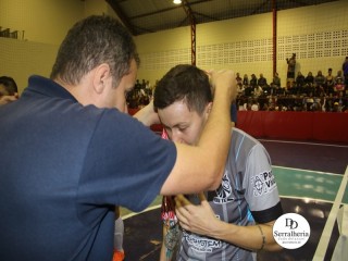 
<a style='margin-left: 5px;' class='btn btn-xs btn-social btn-facebook' href='https://www.facebook.com/sharer/sharer.php?u=https://ko-boladovale.web.getmuller.com.br/imgs/800-800-90/conteudo/fotos/1872/img6388.jpg' rel='popup' data-width='500' data-height='400'><i class='fa fa-facebook'></i>Compartilhar <span class='hidden-xs'>no Facebook</span>
</a> 
<a class='btn btn-default btn-xs' target='_blank' href='imgs/800-800-90/conteudo/fotos/1872/img6388.jpg'>
<span class='glyphicon glyphicon-cloud-download'></span> Salvar
</a> 
<span></span>