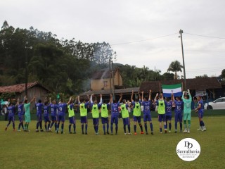 
<a style='margin-left: 5px;' class='btn btn-xs btn-social btn-facebook' href='https://www.facebook.com/sharer/sharer.php?u=https://ko-boladovale.web.getmuller.com.br/imgs/800-800-90/conteudo/fotos/1876/img7513.jpg' rel='popup' data-width='500' data-height='400'><i class='fa fa-facebook'></i>Compartilhar <span class='hidden-xs'>no Facebook</span>
</a> 
<a class='btn btn-default btn-xs' target='_blank' href='imgs/800-800-90/conteudo/fotos/1876/img7513.jpg'>
<span class='glyphicon glyphicon-cloud-download'></span> Salvar
</a> 
<span></span>