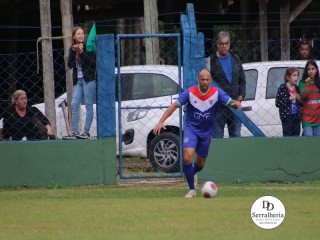 
<a style='margin-left: 5px;' class='btn btn-xs btn-social btn-facebook' href='https://www.facebook.com/sharer/sharer.php?u=https://ko-boladovale.web.getmuller.com.br/imgs/800-800-90/conteudo/fotos/1876/img7529.jpg' rel='popup' data-width='500' data-height='400'><i class='fa fa-facebook'></i>Compartilhar <span class='hidden-xs'>no Facebook</span>
</a> 
<a class='btn btn-default btn-xs' target='_blank' href='imgs/800-800-90/conteudo/fotos/1876/img7529.jpg'>
<span class='glyphicon glyphicon-cloud-download'></span> Salvar
</a> 
<span></span>