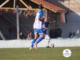 
<a style='margin-left: 5px;' class='btn btn-xs btn-social btn-facebook' href='https://www.facebook.com/sharer/sharer.php?u=https://ko-boladovale.web.getmuller.com.br/imgs/800-800-90/conteudo/fotos/1877/img8174.jpg' rel='popup' data-width='500' data-height='400'><i class='fa fa-facebook'></i>Compartilhar <span class='hidden-xs'>no Facebook</span>
</a> 
<a class='btn btn-default btn-xs' target='_blank' href='imgs/800-800-90/conteudo/fotos/1877/img8174.jpg'>
<span class='glyphicon glyphicon-cloud-download'></span> Salvar
</a> 
<span></span>