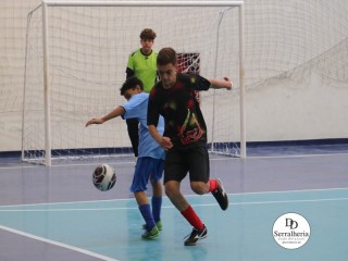 
<a style='margin-left: 5px;' class='btn btn-xs btn-social btn-facebook' href='https://www.facebook.com/sharer/sharer.php?u=https://ko-boladovale.web.getmuller.com.br/imgs/800-800-90/conteudo/fotos/1878/img8368.jpg' rel='popup' data-width='500' data-height='400'><i class='fa fa-facebook'></i>Compartilhar <span class='hidden-xs'>no Facebook</span>
</a> 
<a class='btn btn-default btn-xs' target='_blank' href='imgs/800-800-90/conteudo/fotos/1878/img8368.jpg'>
<span class='glyphicon glyphicon-cloud-download'></span> Salvar
</a> 
<span></span>