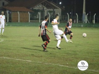 
<a style='margin-left: 5px;' class='btn btn-xs btn-social btn-facebook' href='https://www.facebook.com/sharer/sharer.php?u=https://ko-boladovale.web.getmuller.com.br/imgs/800-800-90/conteudo/fotos/1879/img8445.jpg' rel='popup' data-width='500' data-height='400'><i class='fa fa-facebook'></i>Compartilhar <span class='hidden-xs'>no Facebook</span>
</a> 
<a class='btn btn-default btn-xs' target='_blank' href='imgs/800-800-90/conteudo/fotos/1879/img8445.jpg'>
<span class='glyphicon glyphicon-cloud-download'></span> Salvar
</a> 
<span></span>