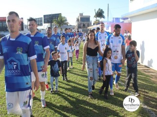 
<a style='margin-left: 5px;' class='btn btn-xs btn-social btn-facebook' href='https://www.facebook.com/sharer/sharer.php?u=https://ko-boladovale.web.getmuller.com.br/imgs/800-800-90/conteudo/fotos/1880/img8730.jpg' rel='popup' data-width='500' data-height='400'><i class='fa fa-facebook'></i>Compartilhar <span class='hidden-xs'>no Facebook</span>
</a> 
<a class='btn btn-default btn-xs' target='_blank' href='imgs/800-800-90/conteudo/fotos/1880/img8730.jpg'>
<span class='glyphicon glyphicon-cloud-download'></span> Salvar
</a> 
<span></span>