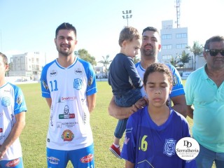 
<a style='margin-left: 5px;' class='btn btn-xs btn-social btn-facebook' href='https://www.facebook.com/sharer/sharer.php?u=https://ko-boladovale.web.getmuller.com.br/imgs/800-800-90/conteudo/fotos/1880/img8770.jpg' rel='popup' data-width='500' data-height='400'><i class='fa fa-facebook'></i>Compartilhar <span class='hidden-xs'>no Facebook</span>
</a> 
<a class='btn btn-default btn-xs' target='_blank' href='imgs/800-800-90/conteudo/fotos/1880/img8770.jpg'>
<span class='glyphicon glyphicon-cloud-download'></span> Salvar
</a> 
<span></span>