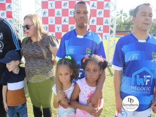 
<a style='margin-left: 5px;' class='btn btn-xs btn-social btn-facebook' href='https://www.facebook.com/sharer/sharer.php?u=https://ko-boladovale.web.getmuller.com.br/imgs/800-800-90/conteudo/fotos/1880/img8802.jpg' rel='popup' data-width='500' data-height='400'><i class='fa fa-facebook'></i>Compartilhar <span class='hidden-xs'>no Facebook</span>
</a> 
<a class='btn btn-default btn-xs' target='_blank' href='imgs/800-800-90/conteudo/fotos/1880/img8802.jpg'>
<span class='glyphicon glyphicon-cloud-download'></span> Salvar
</a> 
<span></span>