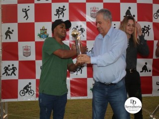 
<a style='margin-left: 5px;' class='btn btn-xs btn-social btn-facebook' href='https://www.facebook.com/sharer/sharer.php?u=https://ko-boladovale.web.getmuller.com.br/imgs/800-800-90/conteudo/fotos/1881/img9117.jpg' rel='popup' data-width='500' data-height='400'><i class='fa fa-facebook'></i>Compartilhar <span class='hidden-xs'>no Facebook</span>
</a> 
<a class='btn btn-default btn-xs' target='_blank' href='imgs/800-800-90/conteudo/fotos/1881/img9117.jpg'>
<span class='glyphicon glyphicon-cloud-download'></span> Salvar
</a> 
<span></span>