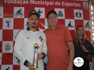 
<a style='margin-left: 5px;' class='btn btn-xs btn-social btn-facebook' href='https://www.facebook.com/sharer/sharer.php?u=https://ko-boladovale.web.getmuller.com.br/imgs/800-800-90/conteudo/fotos/1881/img9120.jpg' rel='popup' data-width='500' data-height='400'><i class='fa fa-facebook'></i>Compartilhar <span class='hidden-xs'>no Facebook</span>
</a> 
<a class='btn btn-default btn-xs' target='_blank' href='imgs/800-800-90/conteudo/fotos/1881/img9120.jpg'>
<span class='glyphicon glyphicon-cloud-download'></span> Salvar
</a> 
<span></span>