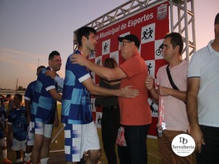 
<a style='margin-left: 5px;' class='btn btn-xs btn-social btn-facebook' href='https://www.facebook.com/sharer/sharer.php?u=https://ko-boladovale.web.getmuller.com.br/imgs/800-800-90/conteudo/fotos/1881/img9139.jpg' rel='popup' data-width='500' data-height='400'><i class='fa fa-facebook'></i>Compartilhar <span class='hidden-xs'>no Facebook</span>
</a> 
<a class='btn btn-default btn-xs' target='_blank' href='imgs/800-800-90/conteudo/fotos/1881/img9139.jpg'>
<span class='glyphicon glyphicon-cloud-download'></span> Salvar
</a> 
<span></span>