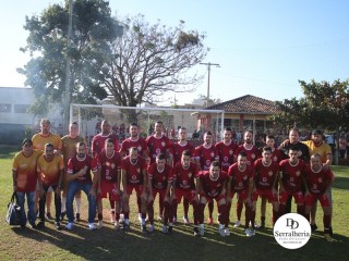 
<a style='margin-left: 5px;' class='btn btn-xs btn-social btn-facebook' href='https://www.facebook.com/sharer/sharer.php?u=https://ko-boladovale.web.getmuller.com.br/imgs/800-800-90/conteudo/fotos/1882/img9356.jpg' rel='popup' data-width='500' data-height='400'><i class='fa fa-facebook'></i>Compartilhar <span class='hidden-xs'>no Facebook</span>
</a> 
<a class='btn btn-default btn-xs' target='_blank' href='imgs/800-800-90/conteudo/fotos/1882/img9356.jpg'>
<span class='glyphicon glyphicon-cloud-download'></span> Salvar
</a> 
<span></span>