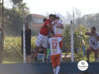 
<a style='margin-left: 5px;' class='btn btn-xs btn-social btn-facebook' href='https://www.facebook.com/sharer/sharer.php?u=https://ko-boladovale.web.getmuller.com.br/imgs/800-800-90/conteudo/fotos/1883/img9502.jpg' rel='popup' data-width='500' data-height='400'><i class='fa fa-facebook'></i>Compartilhar <span class='hidden-xs'>no Facebook</span>
</a> 
<a class='btn btn-default btn-xs' target='_blank' href='imgs/800-800-90/conteudo/fotos/1883/img9502.jpg'>
<span class='glyphicon glyphicon-cloud-download'></span> Salvar
</a> 
<span></span>