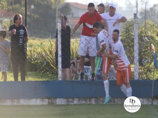 
<a style='margin-left: 5px;' class='btn btn-xs btn-social btn-facebook' href='https://www.facebook.com/sharer/sharer.php?u=https://ko-boladovale.web.getmuller.com.br/imgs/800-800-90/conteudo/fotos/1883/img9504.jpg' rel='popup' data-width='500' data-height='400'><i class='fa fa-facebook'></i>Compartilhar <span class='hidden-xs'>no Facebook</span>
</a> 
<a class='btn btn-default btn-xs' target='_blank' href='imgs/800-800-90/conteudo/fotos/1883/img9504.jpg'>
<span class='glyphicon glyphicon-cloud-download'></span> Salvar
</a> 
<span></span>