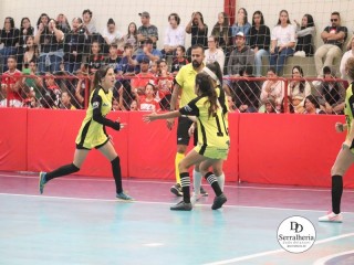 
<a style='margin-left: 5px;' class='btn btn-xs btn-social btn-facebook' href='https://www.facebook.com/sharer/sharer.php?u=https://ko-boladovale.web.getmuller.com.br/imgs/800-800-90/conteudo/fotos/1886/img9999-147.jpg' rel='popup' data-width='500' data-height='400'><i class='fa fa-facebook'></i>Compartilhar <span class='hidden-xs'>no Facebook</span>
</a> 
<a class='btn btn-default btn-xs' target='_blank' href='imgs/800-800-90/conteudo/fotos/1886/img9999-147.jpg'>
<span class='glyphicon glyphicon-cloud-download'></span> Salvar
</a> 
<span></span>