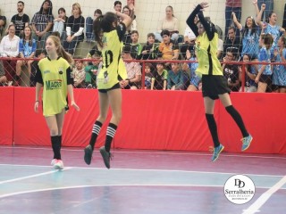 
<a style='margin-left: 5px;' class='btn btn-xs btn-social btn-facebook' href='https://www.facebook.com/sharer/sharer.php?u=https://ko-boladovale.web.getmuller.com.br/imgs/800-800-90/conteudo/fotos/1886/img9999-150.jpg' rel='popup' data-width='500' data-height='400'><i class='fa fa-facebook'></i>Compartilhar <span class='hidden-xs'>no Facebook</span>
</a> 
<a class='btn btn-default btn-xs' target='_blank' href='imgs/800-800-90/conteudo/fotos/1886/img9999-150.jpg'>
<span class='glyphicon glyphicon-cloud-download'></span> Salvar
</a> 
<span></span>