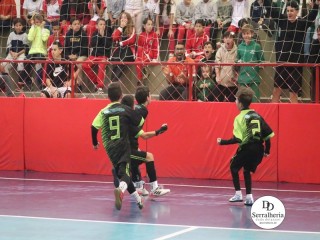 
<a style='margin-left: 5px;' class='btn btn-xs btn-social btn-facebook' href='https://www.facebook.com/sharer/sharer.php?u=https://ko-boladovale.web.getmuller.com.br/imgs/800-800-90/conteudo/fotos/1888/img9794.jpg' rel='popup' data-width='500' data-height='400'><i class='fa fa-facebook'></i>Compartilhar <span class='hidden-xs'>no Facebook</span>
</a> 
<a class='btn btn-default btn-xs' target='_blank' href='imgs/800-800-90/conteudo/fotos/1888/img9794.jpg'>
<span class='glyphicon glyphicon-cloud-download'></span> Salvar
</a> 
<span></span>