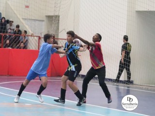 
<a style='margin-left: 5px;' class='btn btn-xs btn-social btn-facebook' href='https://www.facebook.com/sharer/sharer.php?u=https://ko-boladovale.web.getmuller.com.br/imgs/800-800-90/conteudo/fotos/1890/img9999-186.jpg' rel='popup' data-width='500' data-height='400'><i class='fa fa-facebook'></i>Compartilhar <span class='hidden-xs'>no Facebook</span>
</a> 
<a class='btn btn-default btn-xs' target='_blank' href='imgs/800-800-90/conteudo/fotos/1890/img9999-186.jpg'>
<span class='glyphicon glyphicon-cloud-download'></span> Salvar
</a> 
<span></span>