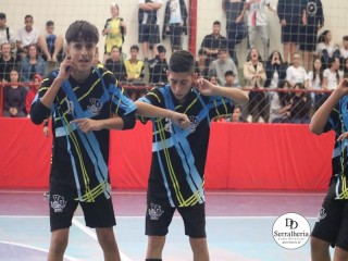 
<a style='margin-left: 5px;' class='btn btn-xs btn-social btn-facebook' href='https://www.facebook.com/sharer/sharer.php?u=https://ko-boladovale.web.getmuller.com.br/imgs/800-800-90/conteudo/fotos/1890/img9999-204.jpg' rel='popup' data-width='500' data-height='400'><i class='fa fa-facebook'></i>Compartilhar <span class='hidden-xs'>no Facebook</span>
</a> 
<a class='btn btn-default btn-xs' target='_blank' href='imgs/800-800-90/conteudo/fotos/1890/img9999-204.jpg'>
<span class='glyphicon glyphicon-cloud-download'></span> Salvar
</a> 
<span></span>