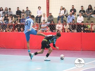 
<a style='margin-left: 5px;' class='btn btn-xs btn-social btn-facebook' href='https://www.facebook.com/sharer/sharer.php?u=https://ko-boladovale.web.getmuller.com.br/imgs/800-800-90/conteudo/fotos/1890/img9999-211.jpg' rel='popup' data-width='500' data-height='400'><i class='fa fa-facebook'></i>Compartilhar <span class='hidden-xs'>no Facebook</span>
</a> 
<a class='btn btn-default btn-xs' target='_blank' href='imgs/800-800-90/conteudo/fotos/1890/img9999-211.jpg'>
<span class='glyphicon glyphicon-cloud-download'></span> Salvar
</a> 
<span></span>