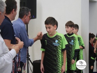 
<a style='margin-left: 5px;' class='btn btn-xs btn-social btn-facebook' href='https://www.facebook.com/sharer/sharer.php?u=https://ko-boladovale.web.getmuller.com.br/imgs/800-800-90/conteudo/fotos/1892/img9999-465.jpg' rel='popup' data-width='500' data-height='400'><i class='fa fa-facebook'></i>Compartilhar <span class='hidden-xs'>no Facebook</span>
</a> 
<a class='btn btn-default btn-xs' target='_blank' href='imgs/800-800-90/conteudo/fotos/1892/img9999-465.jpg'>
<span class='glyphicon glyphicon-cloud-download'></span> Salvar
</a> 
<span></span>