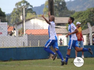 
<a style='margin-left: 5px;' class='btn btn-xs btn-social btn-facebook' href='https://www.facebook.com/sharer/sharer.php?u=https://ko-boladovale.web.getmuller.com.br/imgs/800-800-90/conteudo/fotos/1894/img1467.jpg' rel='popup' data-width='500' data-height='400'><i class='fa fa-facebook'></i>Compartilhar <span class='hidden-xs'>no Facebook</span>
</a> 
<a class='btn btn-default btn-xs' target='_blank' href='imgs/800-800-90/conteudo/fotos/1894/img1467.jpg'>
<span class='glyphicon glyphicon-cloud-download'></span> Salvar
</a> 
<span></span>