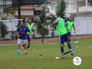 
<a style='margin-left: 5px;' class='btn btn-xs btn-social btn-facebook' href='https://www.facebook.com/sharer/sharer.php?u=https://ko-boladovale.web.getmuller.com.br/imgs/800-800-90/conteudo/fotos/1896/img2326.jpg' rel='popup' data-width='500' data-height='400'><i class='fa fa-facebook'></i>Compartilhar <span class='hidden-xs'>no Facebook</span>
</a> 
<a class='btn btn-default btn-xs' target='_blank' href='imgs/800-800-90/conteudo/fotos/1896/img2326.jpg'>
<span class='glyphicon glyphicon-cloud-download'></span> Salvar
</a> 
<span></span>