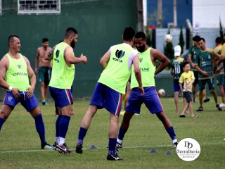 
<a style='margin-left: 5px;' class='btn btn-xs btn-social btn-facebook' href='https://www.facebook.com/sharer/sharer.php?u=https://ko-boladovale.web.getmuller.com.br/imgs/800-800-90/conteudo/fotos/1898/img2654.jpg' rel='popup' data-width='500' data-height='400'><i class='fa fa-facebook'></i>Compartilhar <span class='hidden-xs'>no Facebook</span>
</a> 
<a class='btn btn-default btn-xs' target='_blank' href='imgs/800-800-90/conteudo/fotos/1898/img2654.jpg'>
<span class='glyphicon glyphicon-cloud-download'></span> Salvar
</a> 
<span></span>