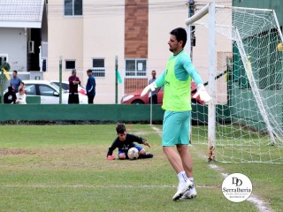 
<a style='margin-left: 5px;' class='btn btn-xs btn-social btn-facebook' href='https://www.facebook.com/sharer/sharer.php?u=https://ko-boladovale.web.getmuller.com.br/imgs/800-800-90/conteudo/fotos/1898/img2658.jpg' rel='popup' data-width='500' data-height='400'><i class='fa fa-facebook'></i>Compartilhar <span class='hidden-xs'>no Facebook</span>
</a> 
<a class='btn btn-default btn-xs' target='_blank' href='imgs/800-800-90/conteudo/fotos/1898/img2658.jpg'>
<span class='glyphicon glyphicon-cloud-download'></span> Salvar
</a> 
<span></span>