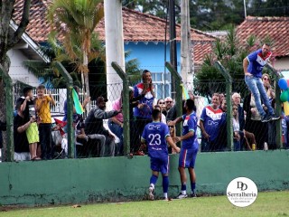 
<a style='margin-left: 5px;' class='btn btn-xs btn-social btn-facebook' href='https://www.facebook.com/sharer/sharer.php?u=https://ko-boladovale.web.getmuller.com.br/imgs/800-800-90/conteudo/fotos/1898/img2752.jpg' rel='popup' data-width='500' data-height='400'><i class='fa fa-facebook'></i>Compartilhar <span class='hidden-xs'>no Facebook</span>
</a> 
<a class='btn btn-default btn-xs' target='_blank' href='imgs/800-800-90/conteudo/fotos/1898/img2752.jpg'>
<span class='glyphicon glyphicon-cloud-download'></span> Salvar
</a> 
<span></span>