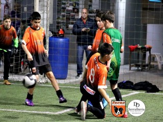 
<a style='margin-left: 5px;' class='btn btn-xs btn-social btn-facebook' href='https://www.facebook.com/sharer/sharer.php?u=https://ko-boladovale.web.getmuller.com.br/imgs/800-800-90/conteudo/fotos/1899/img3100.jpg' rel='popup' data-width='500' data-height='400'><i class='fa fa-facebook'></i>Compartilhar <span class='hidden-xs'>no Facebook</span>
</a> 
<a class='btn btn-default btn-xs' target='_blank' href='imgs/800-800-90/conteudo/fotos/1899/img3100.jpg'>
<span class='glyphicon glyphicon-cloud-download'></span> Salvar
</a> 
<span></span>