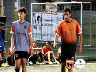 
<a style='margin-left: 5px;' class='btn btn-xs btn-social btn-facebook' href='https://www.facebook.com/sharer/sharer.php?u=https://ko-boladovale.web.getmuller.com.br/imgs/800-800-90/conteudo/fotos/1899/img3148.jpg' rel='popup' data-width='500' data-height='400'><i class='fa fa-facebook'></i>Compartilhar <span class='hidden-xs'>no Facebook</span>
</a> 
<a class='btn btn-default btn-xs' target='_blank' href='imgs/800-800-90/conteudo/fotos/1899/img3148.jpg'>
<span class='glyphicon glyphicon-cloud-download'></span> Salvar
</a> 
<span></span>