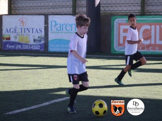 
<a style='margin-left: 5px;' class='btn btn-xs btn-social btn-facebook' href='https://www.facebook.com/sharer/sharer.php?u=https://ko-boladovale.web.getmuller.com.br/imgs/800-800-90/conteudo/fotos/1901/img3766.jpg' rel='popup' data-width='500' data-height='400'><i class='fa fa-facebook'></i>Compartilhar <span class='hidden-xs'>no Facebook</span>
</a> 
<a class='btn btn-default btn-xs' target='_blank' href='imgs/800-800-90/conteudo/fotos/1901/img3766.jpg'>
<span class='glyphicon glyphicon-cloud-download'></span> Salvar
</a> 
<span></span>