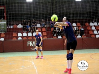 
<a style='margin-left: 5px;' class='btn btn-xs btn-social btn-facebook' href='https://www.facebook.com/sharer/sharer.php?u=https://ko-boladovale.web.getmuller.com.br/imgs/800-800-90/conteudo/fotos/1902/img5866.jpg' rel='popup' data-width='500' data-height='400'><i class='fa fa-facebook'></i>Compartilhar <span class='hidden-xs'>no Facebook</span>
</a> 
<a class='btn btn-default btn-xs' target='_blank' href='imgs/800-800-90/conteudo/fotos/1902/img5866.jpg'>
<span class='glyphicon glyphicon-cloud-download'></span> Salvar
</a> 
<span></span>