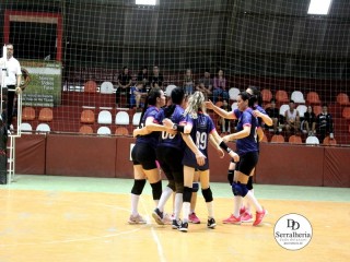 
<a style='margin-left: 5px;' class='btn btn-xs btn-social btn-facebook' href='https://www.facebook.com/sharer/sharer.php?u=https://ko-boladovale.web.getmuller.com.br/imgs/800-800-90/conteudo/fotos/1902/img5895.jpg' rel='popup' data-width='500' data-height='400'><i class='fa fa-facebook'></i>Compartilhar <span class='hidden-xs'>no Facebook</span>
</a> 
<a class='btn btn-default btn-xs' target='_blank' href='imgs/800-800-90/conteudo/fotos/1902/img5895.jpg'>
<span class='glyphicon glyphicon-cloud-download'></span> Salvar
</a> 
<span></span>