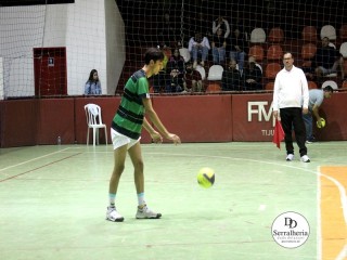 
<a style='margin-left: 5px;' class='btn btn-xs btn-social btn-facebook' href='https://www.facebook.com/sharer/sharer.php?u=https://ko-boladovale.web.getmuller.com.br/imgs/800-800-90/conteudo/fotos/1903/img6008.jpg' rel='popup' data-width='500' data-height='400'><i class='fa fa-facebook'></i>Compartilhar <span class='hidden-xs'>no Facebook</span>
</a> 
<a class='btn btn-default btn-xs' target='_blank' href='imgs/800-800-90/conteudo/fotos/1903/img6008.jpg'>
<span class='glyphicon glyphicon-cloud-download'></span> Salvar
</a> 
<span></span>