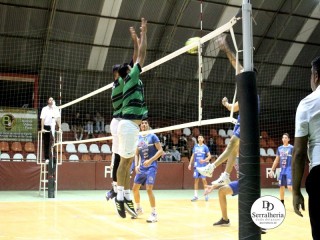 
<a style='margin-left: 5px;' class='btn btn-xs btn-social btn-facebook' href='https://www.facebook.com/sharer/sharer.php?u=https://ko-boladovale.web.getmuller.com.br/imgs/800-800-90/conteudo/fotos/1903/img6035.jpg' rel='popup' data-width='500' data-height='400'><i class='fa fa-facebook'></i>Compartilhar <span class='hidden-xs'>no Facebook</span>
</a> 
<a class='btn btn-default btn-xs' target='_blank' href='imgs/800-800-90/conteudo/fotos/1903/img6035.jpg'>
<span class='glyphicon glyphicon-cloud-download'></span> Salvar
</a> 
<span></span>