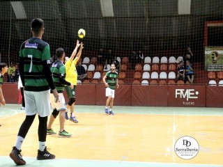 
<a style='margin-left: 5px;' class='btn btn-xs btn-social btn-facebook' href='https://www.facebook.com/sharer/sharer.php?u=https://ko-boladovale.web.getmuller.com.br/imgs/800-800-90/conteudo/fotos/1903/img6044.jpg' rel='popup' data-width='500' data-height='400'><i class='fa fa-facebook'></i>Compartilhar <span class='hidden-xs'>no Facebook</span>
</a> 
<a class='btn btn-default btn-xs' target='_blank' href='imgs/800-800-90/conteudo/fotos/1903/img6044.jpg'>
<span class='glyphicon glyphicon-cloud-download'></span> Salvar
</a> 
<span></span>