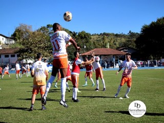 
<a style='margin-left: 5px;' class='btn btn-xs btn-social btn-facebook' href='https://www.facebook.com/sharer/sharer.php?u=https://ko-boladovale.web.getmuller.com.br/imgs/800-800-90/conteudo/fotos/1904/img7696.jpg' rel='popup' data-width='500' data-height='400'><i class='fa fa-facebook'></i>Compartilhar <span class='hidden-xs'>no Facebook</span>
</a> 
<a class='btn btn-default btn-xs' target='_blank' href='imgs/800-800-90/conteudo/fotos/1904/img7696.jpg'>
<span class='glyphicon glyphicon-cloud-download'></span> Salvar
</a> 
<span></span>