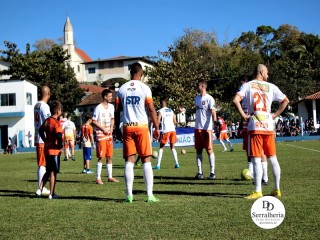 
<a style='margin-left: 5px;' class='btn btn-xs btn-social btn-facebook' href='https://www.facebook.com/sharer/sharer.php?u=https://ko-boladovale.web.getmuller.com.br/imgs/800-800-90/conteudo/fotos/1904/img7705.jpg' rel='popup' data-width='500' data-height='400'><i class='fa fa-facebook'></i>Compartilhar <span class='hidden-xs'>no Facebook</span>
</a> 
<a class='btn btn-default btn-xs' target='_blank' href='imgs/800-800-90/conteudo/fotos/1904/img7705.jpg'>
<span class='glyphicon glyphicon-cloud-download'></span> Salvar
</a> 
<span></span>