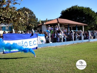 
<a style='margin-left: 5px;' class='btn btn-xs btn-social btn-facebook' href='https://www.facebook.com/sharer/sharer.php?u=https://ko-boladovale.web.getmuller.com.br/imgs/800-800-90/conteudo/fotos/1904/img7712.jpg' rel='popup' data-width='500' data-height='400'><i class='fa fa-facebook'></i>Compartilhar <span class='hidden-xs'>no Facebook</span>
</a> 
<a class='btn btn-default btn-xs' target='_blank' href='imgs/800-800-90/conteudo/fotos/1904/img7712.jpg'>
<span class='glyphicon glyphicon-cloud-download'></span> Salvar
</a> 
<span></span>