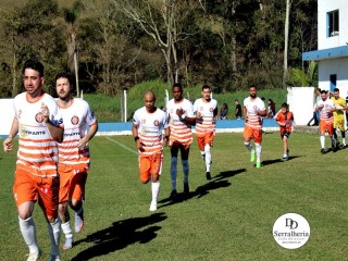 
<a style='margin-left: 5px;' class='btn btn-xs btn-social btn-facebook' href='https://www.facebook.com/sharer/sharer.php?u=https://ko-boladovale.web.getmuller.com.br/imgs/800-800-90/conteudo/fotos/1904/img7746.jpg' rel='popup' data-width='500' data-height='400'><i class='fa fa-facebook'></i>Compartilhar <span class='hidden-xs'>no Facebook</span>
</a> 
<a class='btn btn-default btn-xs' target='_blank' href='imgs/800-800-90/conteudo/fotos/1904/img7746.jpg'>
<span class='glyphicon glyphicon-cloud-download'></span> Salvar
</a> 
<span></span>