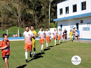 
<a style='margin-left: 5px;' class='btn btn-xs btn-social btn-facebook' href='https://www.facebook.com/sharer/sharer.php?u=https://ko-boladovale.web.getmuller.com.br/imgs/800-800-90/conteudo/fotos/1904/img7750.jpg' rel='popup' data-width='500' data-height='400'><i class='fa fa-facebook'></i>Compartilhar <span class='hidden-xs'>no Facebook</span>
</a> 
<a class='btn btn-default btn-xs' target='_blank' href='imgs/800-800-90/conteudo/fotos/1904/img7750.jpg'>
<span class='glyphicon glyphicon-cloud-download'></span> Salvar
</a> 
<span></span>