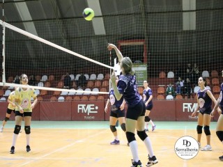 
<a style='margin-left: 5px;' class='btn btn-xs btn-social btn-facebook' href='https://www.facebook.com/sharer/sharer.php?u=https://ko-boladovale.web.getmuller.com.br/imgs/800-800-90/conteudo/fotos/1905/img8328.jpg' rel='popup' data-width='500' data-height='400'><i class='fa fa-facebook'></i>Compartilhar <span class='hidden-xs'>no Facebook</span>
</a> 
<a class='btn btn-default btn-xs' target='_blank' href='imgs/800-800-90/conteudo/fotos/1905/img8328.jpg'>
<span class='glyphicon glyphicon-cloud-download'></span> Salvar
</a> 
<span></span>