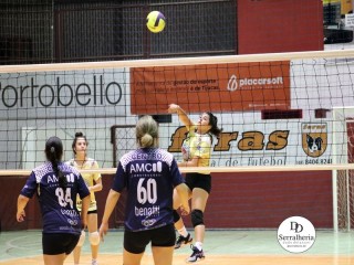 
<a style='margin-left: 5px;' class='btn btn-xs btn-social btn-facebook' href='https://www.facebook.com/sharer/sharer.php?u=https://ko-boladovale.web.getmuller.com.br/imgs/800-800-90/conteudo/fotos/1905/img8372.jpg' rel='popup' data-width='500' data-height='400'><i class='fa fa-facebook'></i>Compartilhar <span class='hidden-xs'>no Facebook</span>
</a> 
<a class='btn btn-default btn-xs' target='_blank' href='imgs/800-800-90/conteudo/fotos/1905/img8372.jpg'>
<span class='glyphicon glyphicon-cloud-download'></span> Salvar
</a> 
<span></span>