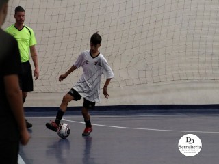 
<a style='margin-left: 5px;' class='btn btn-xs btn-social btn-facebook' href='https://www.facebook.com/sharer/sharer.php?u=https://ko-boladovale.web.getmuller.com.br/imgs/800-800-90/conteudo/fotos/1909/img8923.jpg' rel='popup' data-width='500' data-height='400'><i class='fa fa-facebook'></i>Compartilhar <span class='hidden-xs'>no Facebook</span>
</a> 
<a class='btn btn-default btn-xs' target='_blank' href='imgs/800-800-90/conteudo/fotos/1909/img8923.jpg'>
<span class='glyphicon glyphicon-cloud-download'></span> Salvar
</a> 
<span></span>