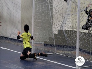 
<a style='margin-left: 5px;' class='btn btn-xs btn-social btn-facebook' href='https://www.facebook.com/sharer/sharer.php?u=https://ko-boladovale.web.getmuller.com.br/imgs/800-800-90/conteudo/fotos/1910/img8968.jpg' rel='popup' data-width='500' data-height='400'><i class='fa fa-facebook'></i>Compartilhar <span class='hidden-xs'>no Facebook</span>
</a> 
<a class='btn btn-default btn-xs' target='_blank' href='imgs/800-800-90/conteudo/fotos/1910/img8968.jpg'>
<span class='glyphicon glyphicon-cloud-download'></span> Salvar
</a> 
<span></span>