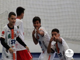 
<a style='margin-left: 5px;' class='btn btn-xs btn-social btn-facebook' href='https://www.facebook.com/sharer/sharer.php?u=https://ko-boladovale.web.getmuller.com.br/imgs/800-800-90/conteudo/fotos/1910/img8988.jpg' rel='popup' data-width='500' data-height='400'><i class='fa fa-facebook'></i>Compartilhar <span class='hidden-xs'>no Facebook</span>
</a> 
<a class='btn btn-default btn-xs' target='_blank' href='imgs/800-800-90/conteudo/fotos/1910/img8988.jpg'>
<span class='glyphicon glyphicon-cloud-download'></span> Salvar
</a> 
<span></span>