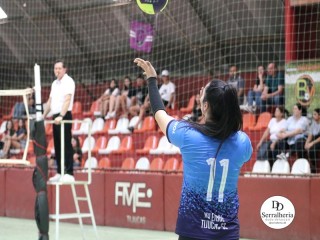 
<a style='margin-left: 5px;' class='btn btn-xs btn-social btn-facebook' href='https://www.facebook.com/sharer/sharer.php?u=https://ko-boladovale.web.getmuller.com.br/imgs/800-800-90/conteudo/fotos/1911/img9019.jpg' rel='popup' data-width='500' data-height='400'><i class='fa fa-facebook'></i>Compartilhar <span class='hidden-xs'>no Facebook</span>
</a> 
<a class='btn btn-default btn-xs' target='_blank' href='imgs/800-800-90/conteudo/fotos/1911/img9019.jpg'>
<span class='glyphicon glyphicon-cloud-download'></span> Salvar
</a> 
<span></span>