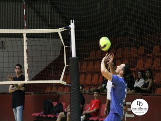 
<a style='margin-left: 5px;' class='btn btn-xs btn-social btn-facebook' href='https://www.facebook.com/sharer/sharer.php?u=https://ko-boladovale.web.getmuller.com.br/imgs/800-800-90/conteudo/fotos/1912/img9273.jpg' rel='popup' data-width='500' data-height='400'><i class='fa fa-facebook'></i>Compartilhar <span class='hidden-xs'>no Facebook</span>
</a> 
<a class='btn btn-default btn-xs' target='_blank' href='imgs/800-800-90/conteudo/fotos/1912/img9273.jpg'>
<span class='glyphicon glyphicon-cloud-download'></span> Salvar
</a> 
<span></span>