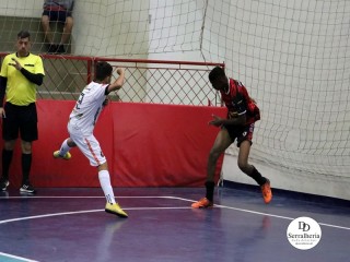 
<a style='margin-left: 5px;' class='btn btn-xs btn-social btn-facebook' href='https://www.facebook.com/sharer/sharer.php?u=https://ko-boladovale.web.getmuller.com.br/imgs/800-800-90/conteudo/fotos/1914/img9449.jpg' rel='popup' data-width='500' data-height='400'><i class='fa fa-facebook'></i>Compartilhar <span class='hidden-xs'>no Facebook</span>
</a> 
<a class='btn btn-default btn-xs' target='_blank' href='imgs/800-800-90/conteudo/fotos/1914/img9449.jpg'>
<span class='glyphicon glyphicon-cloud-download'></span> Salvar
</a> 
<span></span>